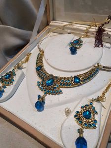 🔹️🔷️Navy Blue 4 Piece Jewellery Set🔷️🔹️