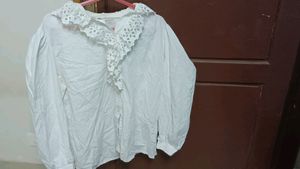 White Loose Top With Full Sleeve From Germany🇩🇪