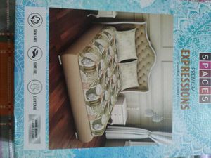 Premium Floral Double Bedsheet from Spaces brand
