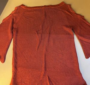 Burgundy Ribbed Knit Top