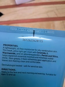 La Roche-Posay Toleriane Double Repair Matte Face
