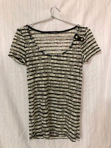 KOOKAI Short Sleeve Lace T Shirt