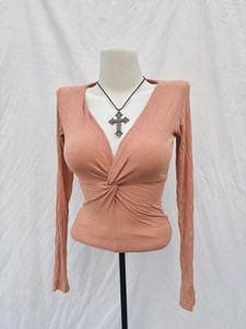 Amisu Tan Twist Front Long Sleeve Top