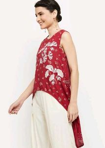 Stylish Maroon Floral Top