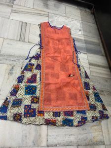 ✨ Stylish Detachable Kurti with Silk Jacket ✨