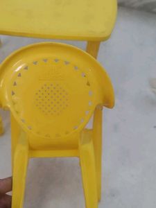 Nilkamal - Kids Dining Table Set