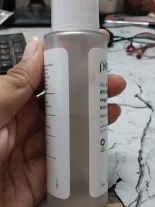 Plum Cica &amp; Hya-Betaine Vegan Mucin Essence