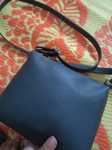 Wonderful Black Side Purse