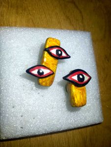 earings ( mismatch )