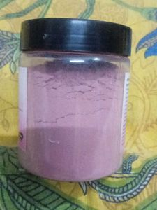 Rose petals powder