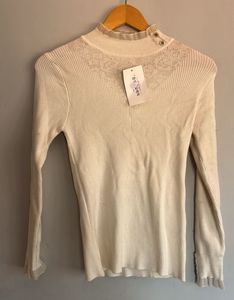 Elegant Lace Trim Knit Top