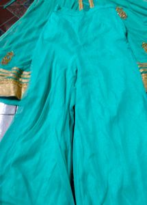 Bajirao Mastani with 3 set!Pant,Plazzo,Sharara.