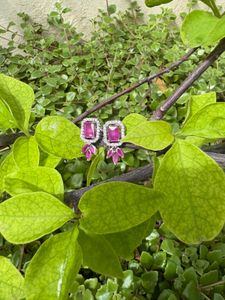 PINK AD STONE EARRINGS FOR WOMEN’S