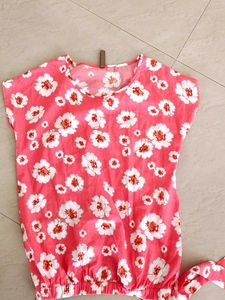 Beautiful Floral Top.. Enhance Yourlook