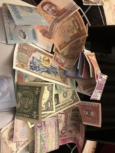 world countries collection currency only in cash