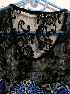 Patterned Lace Back Sleeveless Top