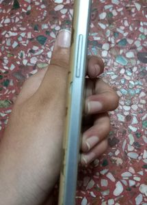 Samsung Galaxy J7 Smart Phone