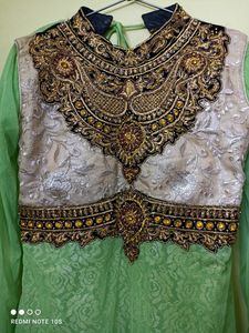Women Ethnic Kurta Set