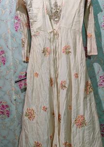 🌸 Elegant Off-White Embroidered Anarkali Dress 🌸