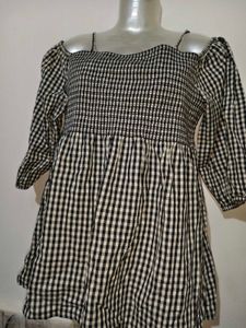 🎄Buy 1, Get 1 Free🎁 Off-Shoulder Top