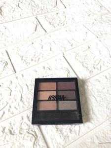 Nykaa Eyeshadow Palette