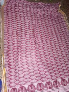 Womens Red With White Beautiful Saree.