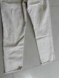 Ripped off White Jeans