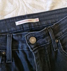 Levi's Charcoal Ripped Jeans