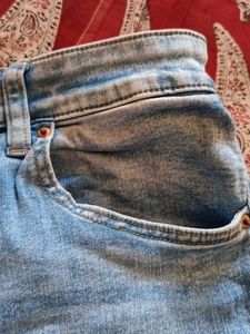 Light Wash Denim Jeans