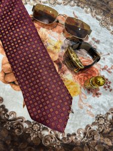 Authentic Hugo Boss Silk Premium
