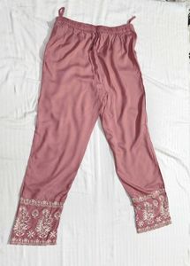 Women Mauve Pink Chikankari Embroidery Kurta Set
