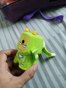 Stationary Clay Shapner Puzzle