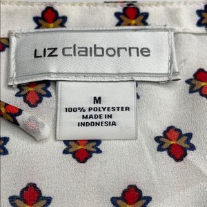 Liz Claiborne Short Sleeve Top Size- M