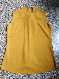 Mustard Tie-Neck Sleeveless Top 🔥