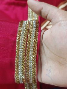 Elegant Pink Embroidered Kurta