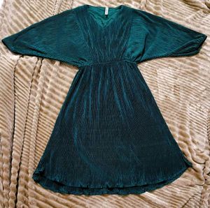 Dark green dress🌑