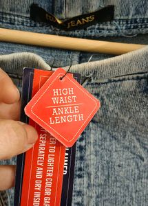 Light Blue Skinny Fit Jeggings