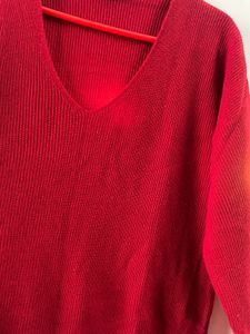 Ribbed V-neck Sweater