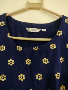 Ethnic Top With Golden Work