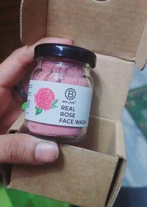 Brillare Real Rose Face Wash