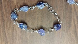 Goa&#39;s Stylish Stone Necklace With Earrings And Bracelet