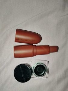 A Beautiful Pink Nude Shade With Best Gel Eyeliner