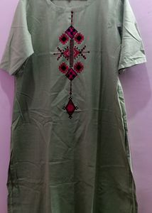 Green Kurti