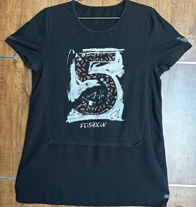 T-shirt With Odd Number