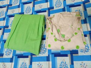 Embroidered Ethnic Kurta