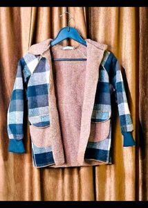 Jacket for 9 to 10 year boys with Multiple pockets