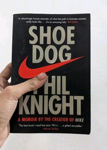 🆕 Shoe Dog Book By Phil Knight Paperbcak
