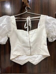 Cute Puff Sleeve Top