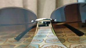 New stylish sunglass