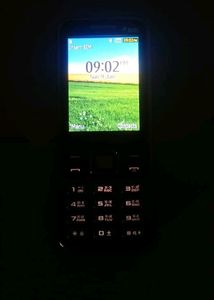 SAMSUNG KEYPAD MOBILE WORKING GOOD..